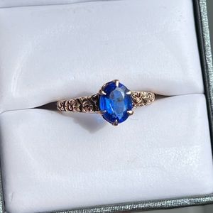 Antique 10k solitaire ring